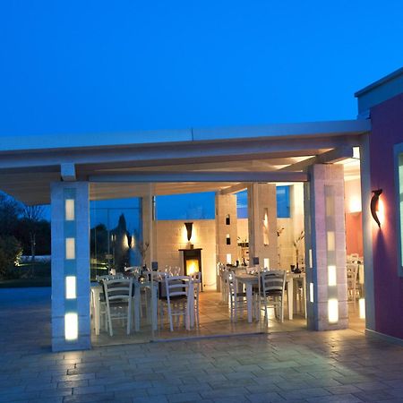 Agriturismo Masseria Calongo Cisternino Exteriör bild