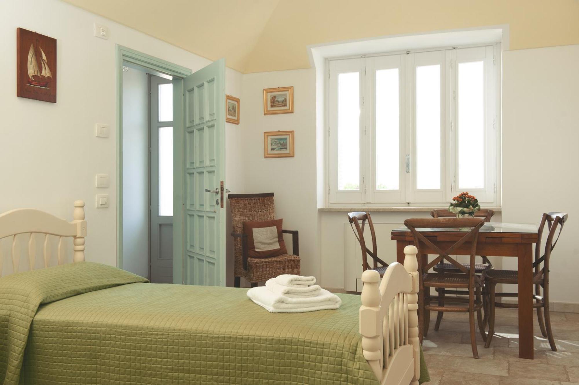 Agriturismo Masseria Calongo Cisternino Exteriör bild